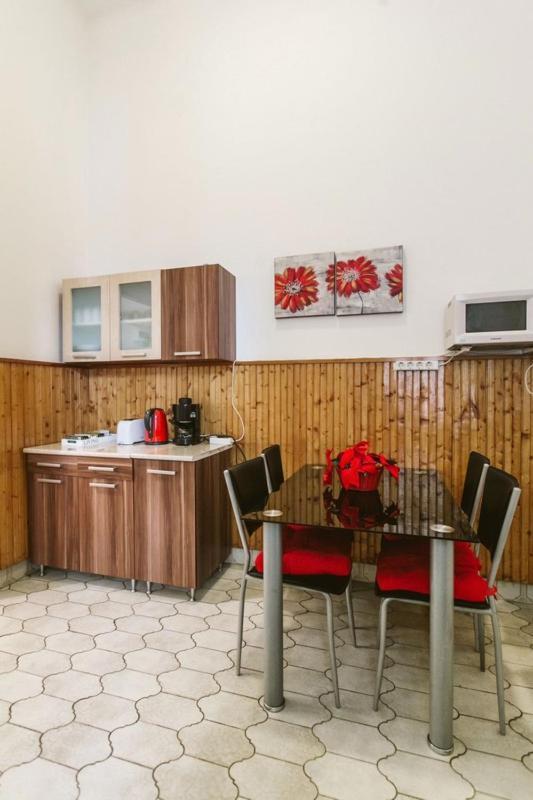 Chain Bridge Apartment Budapest Bagian luar foto